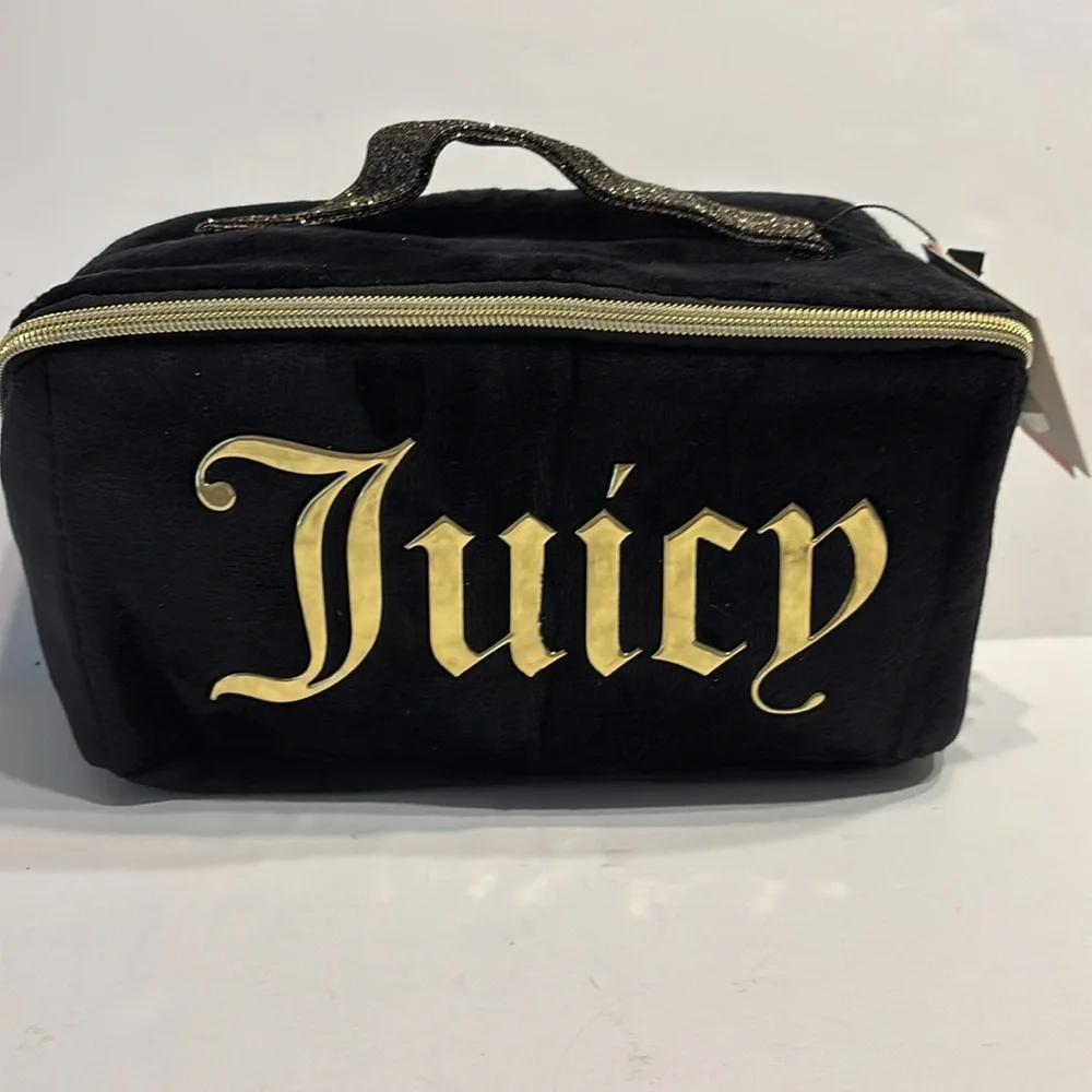 Juicy Couture ** juicy